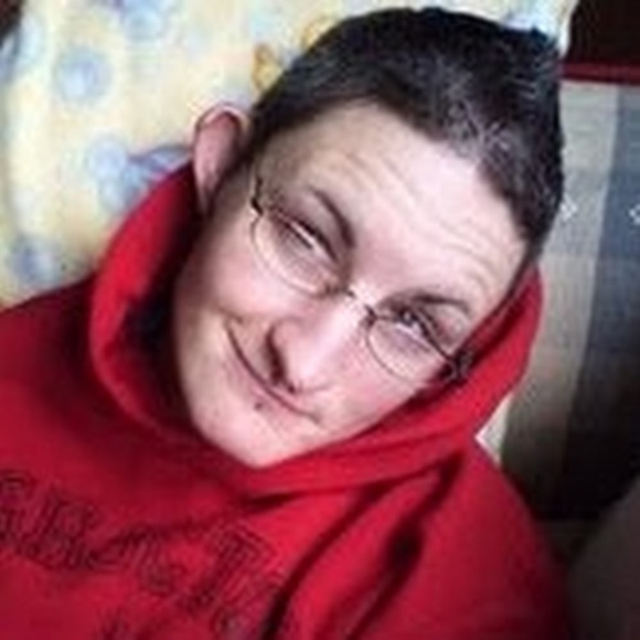 Meet your Posher, Julian - Picture 1 of 1